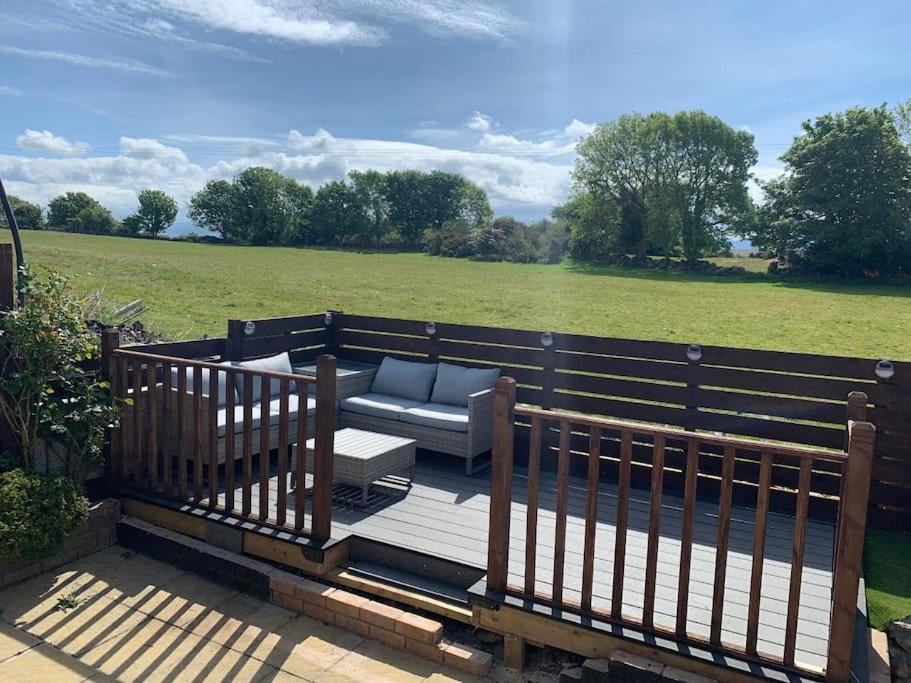 Mikes At Menai - Stylish & Spacious 3 Bed House In Menai Bridge. Exteriér fotografie